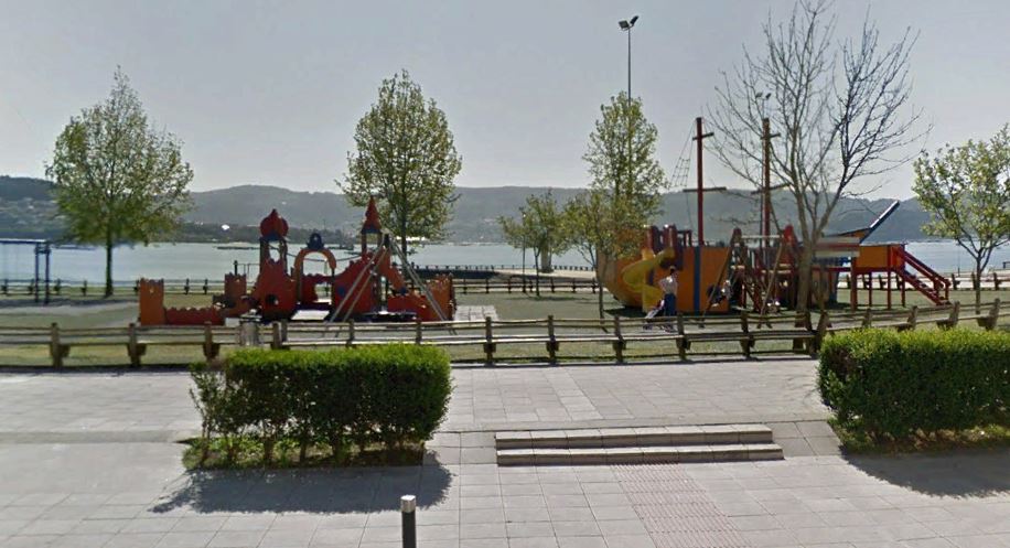 Parque Infantil en Cangas