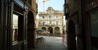 Concello de Ourense en la Plaza Mayor