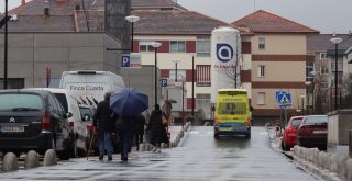 Ambulancia en el CHUO de Ourense